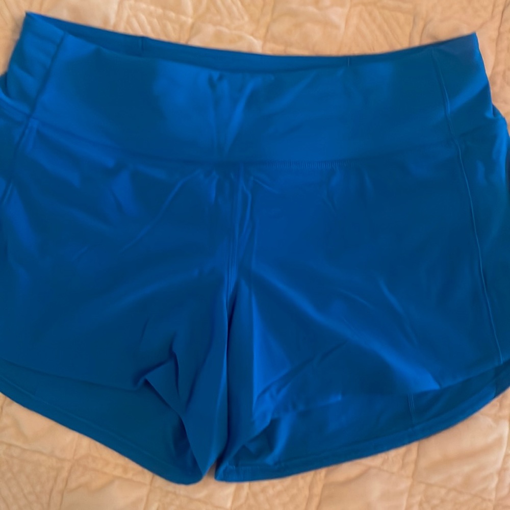 Lululemon Speed Up shorts size 8
